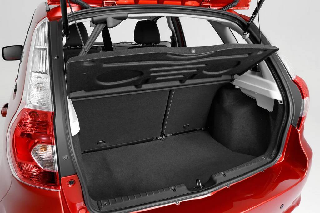 фото багажника Datsun mi-Do 2015