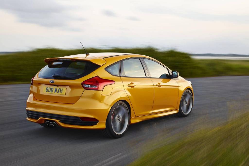 photo new Ford Focus ST 2015