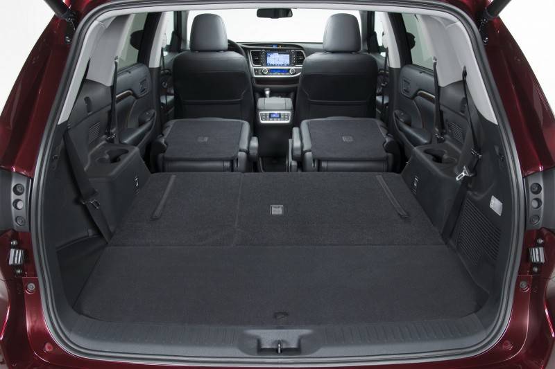 багажник нового Toyota Highlander 2014