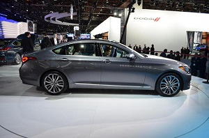 В Детройте прошла премьера Hyundai Genesis 2015