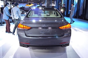 В Детройте прошла премьера Hyundai Genesis 2015