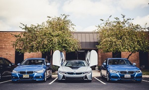 BMW и Tesla продолжают "общаться" по поводу сотрудничества