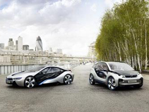 BMW займется продажами i3 и i8 через интернет