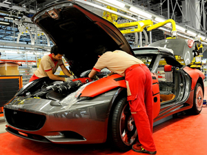 Завод Ferrari приостановил работу